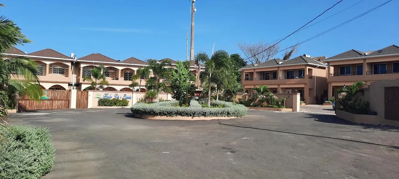 Guest house Hilyfe Chateau Airbnb Mammee Bay Jamaica